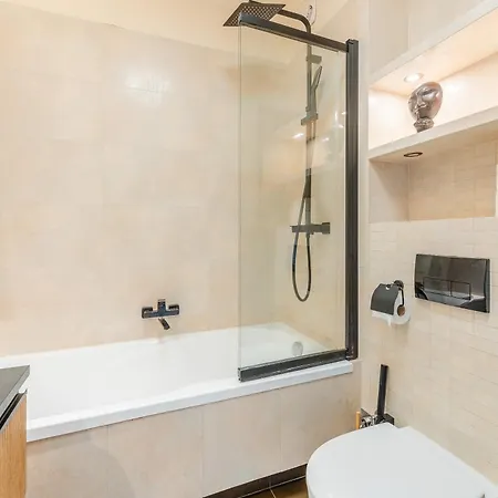 Mazowiecka Homely By Bookinghost Apartamento *